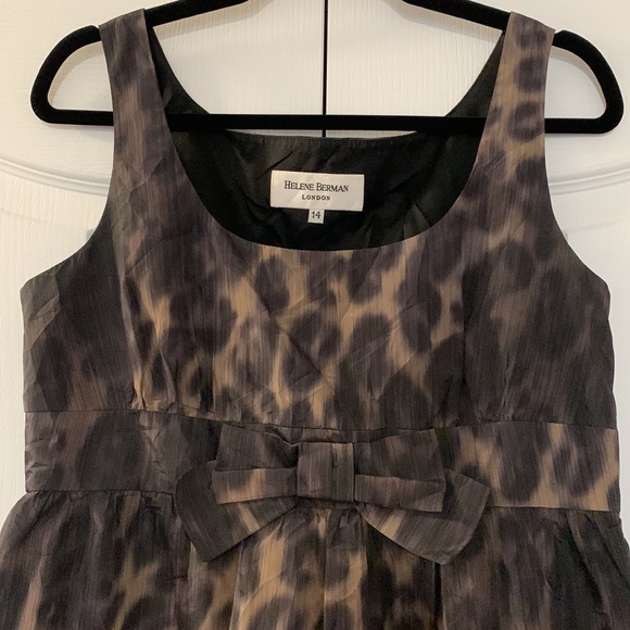 EUC Helene Berman sleeveless animal print dress - Picture 2 of 10